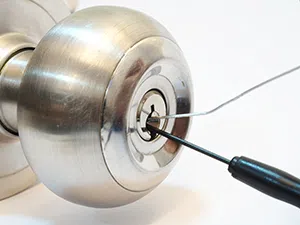 Farmington CT Locksmith Store Farmington, CT 860-319-0096 - key-making